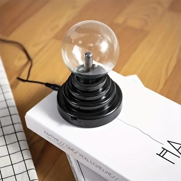 c84bfe24-1830-4706-a49d-2e630d06086f.jpg صباح LED كرة بلازما يعمل عبر USB، يضيف توهجًا جذابًا لسيت أب الألعاب ويمنح المكتب أجواء مميزة. مثالي وديكور اللاعبين